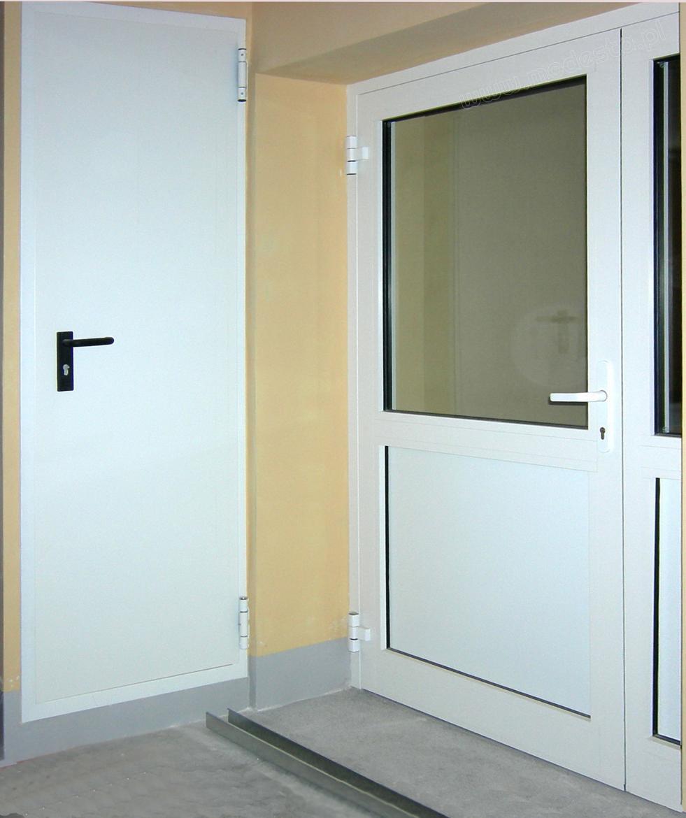 Drzwi aluminiowe przeciwpożarowe EI30.